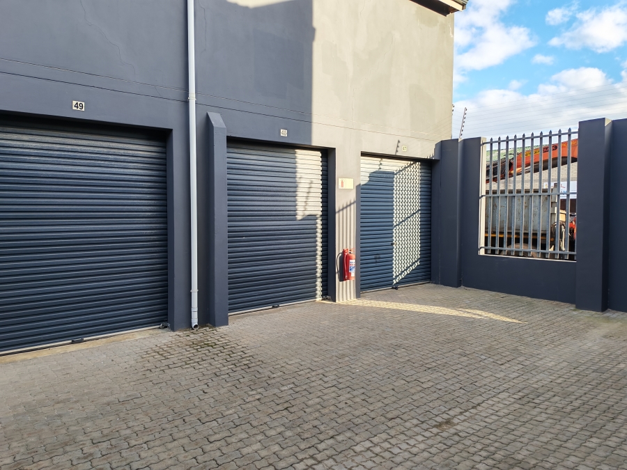 Commercial Property for Sale in Broadlands Western Cape